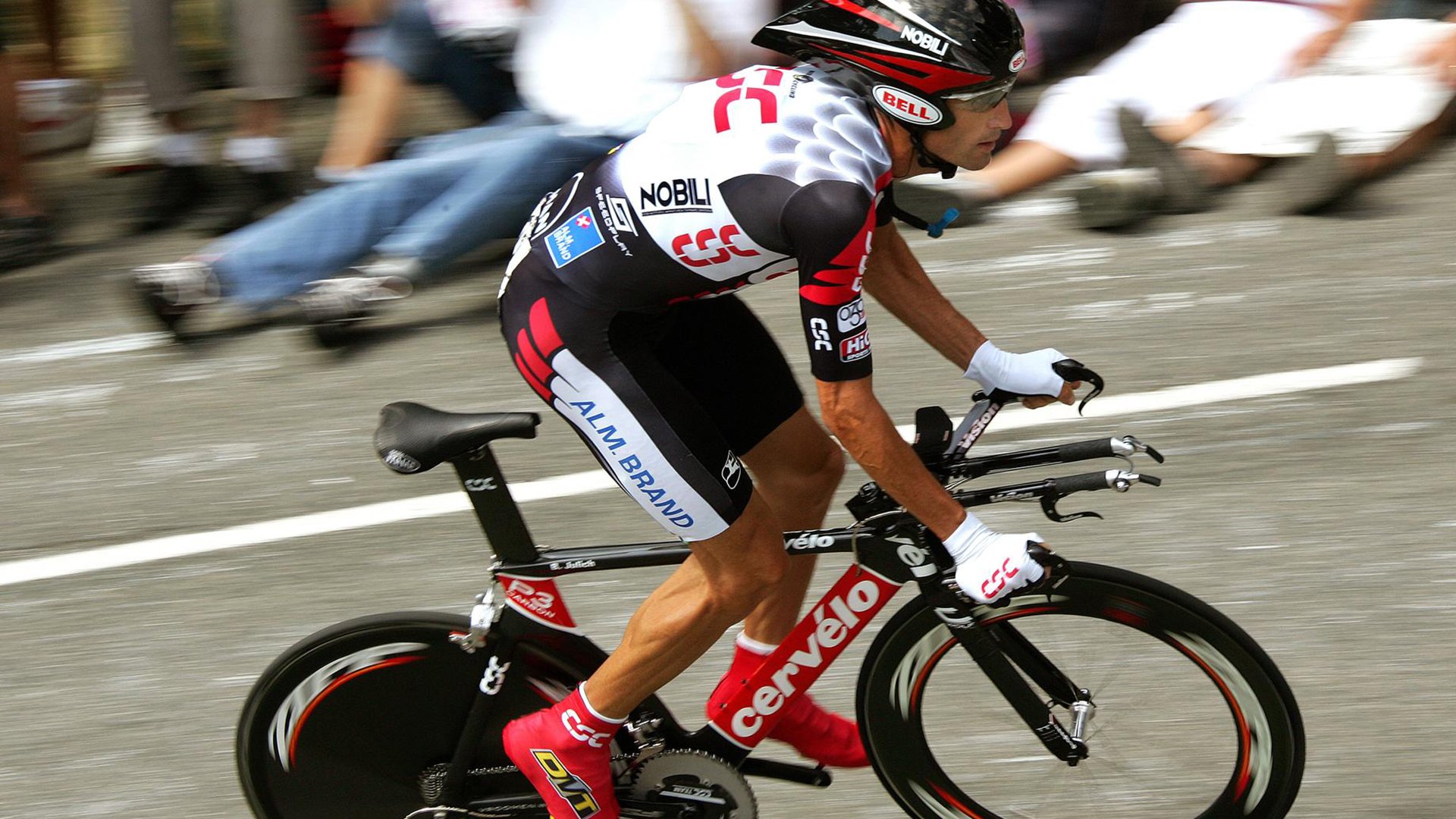 意甲流星闪耀：一瞬间点亮赛场全场，意甲联赛球星